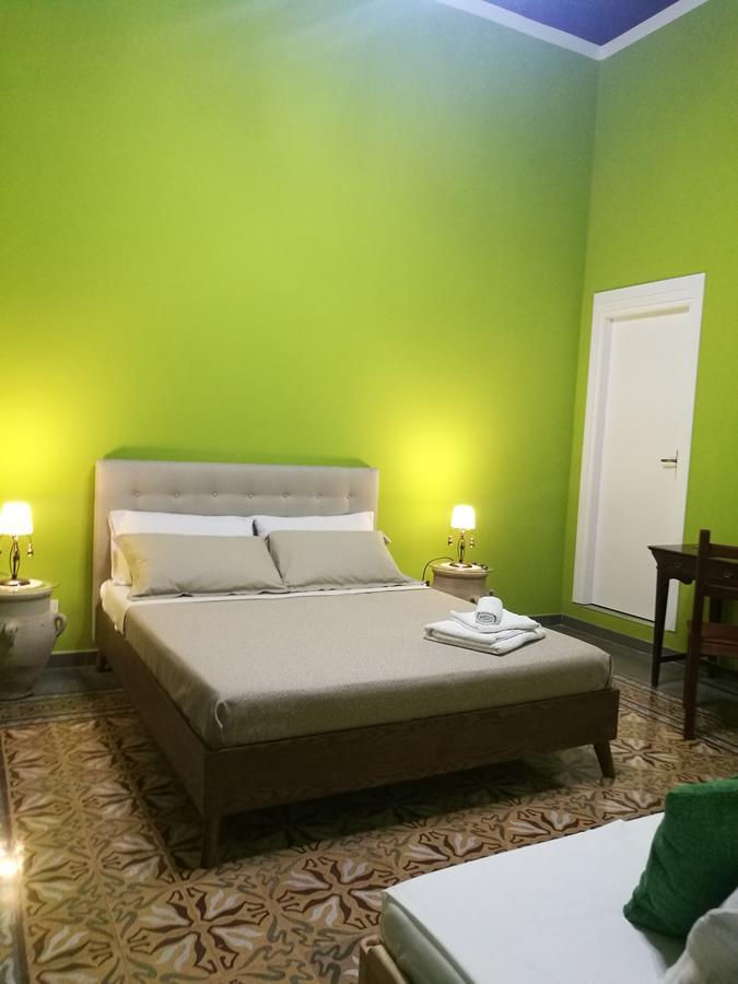 Volturno 106 Bed & Breakfast Палермо Екстериор снимка
