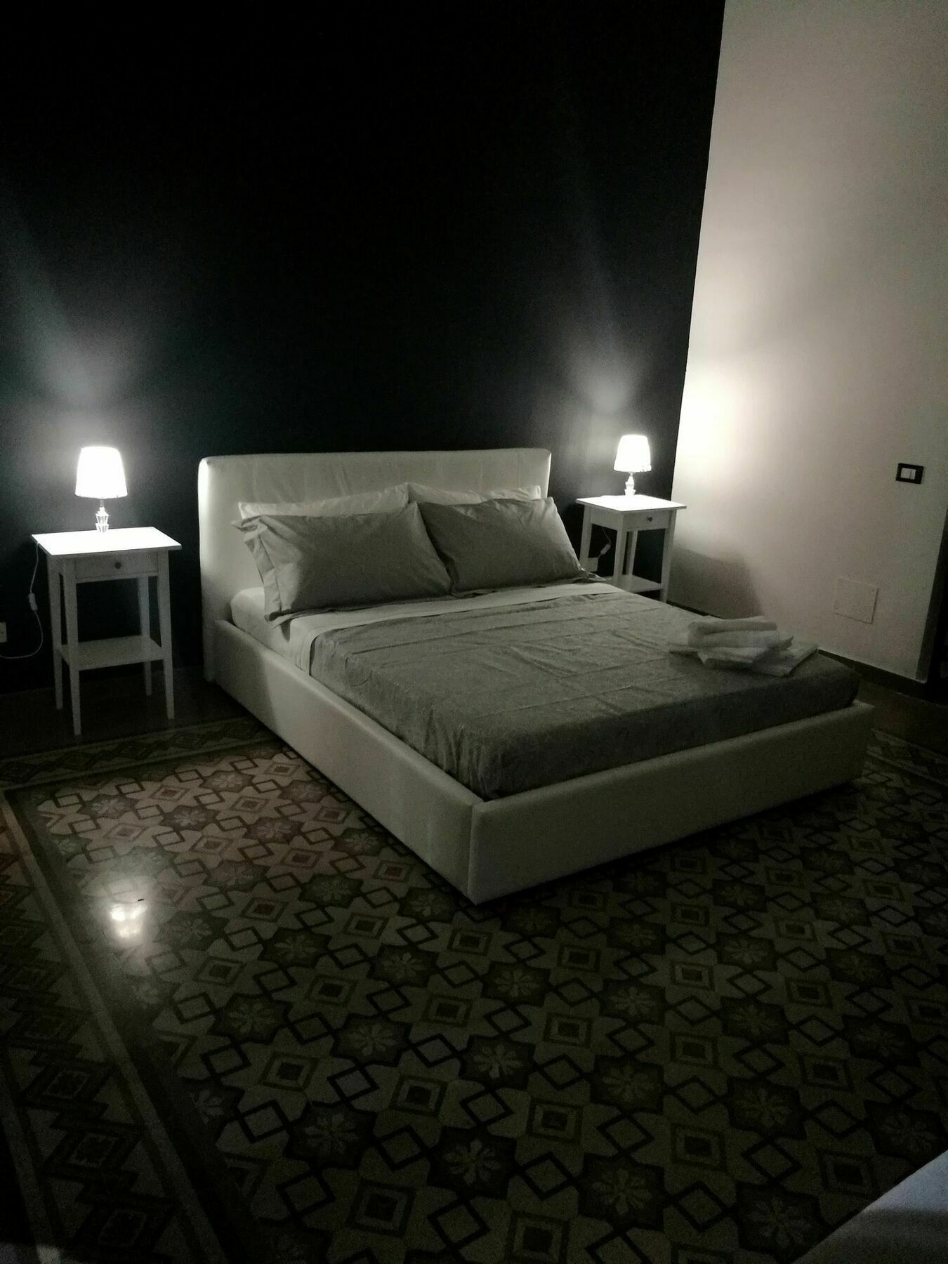 Volturno 106 Bed & Breakfast Палермо Екстериор снимка